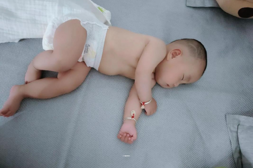 昌吉怀孕多久肚子会胀气